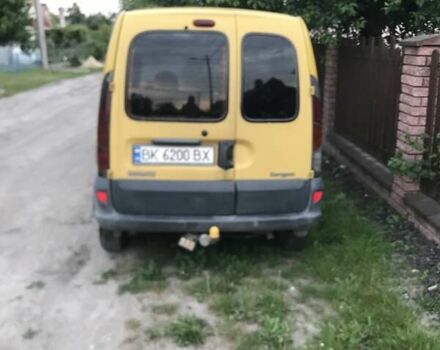 Желтый Рено Кенгу, объемом двигателя 1.87 л и пробегом 325 тыс. км за 1500 $, фото 1 на Automoto.ua