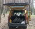 Желтый Рено Кенгу, объемом двигателя 1.9 л и пробегом 165 тыс. км за 2600 $, фото 1 на Automoto.ua