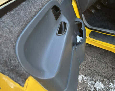 Желтый Рено Кенгу, объемом двигателя 1.87 л и пробегом 358 тыс. км за 3000 $, фото 29 на Automoto.ua