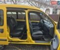 Желтый Рено Кенгу, объемом двигателя 1.9 л и пробегом 300 тыс. км за 2500 $, фото 6 на Automoto.ua