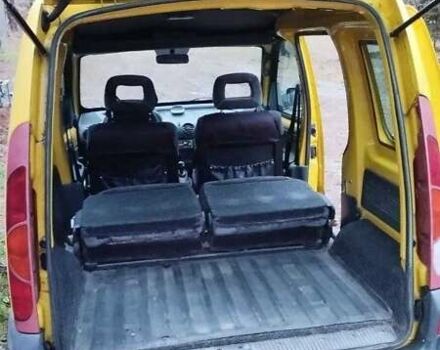 Желтый Рено Кенгу, объемом двигателя 1.9 л и пробегом 230 тыс. км за 2100 $, фото 6 на Automoto.ua