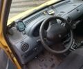 Желтый Рено Кенгу, объемом двигателя 1.9 л и пробегом 120 тыс. км за 2600 $, фото 1 на Automoto.ua