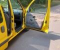 Желтый Рено Кенгу, объемом двигателя 1.9 л и пробегом 257 тыс. км за 3300 $, фото 5 на Automoto.ua