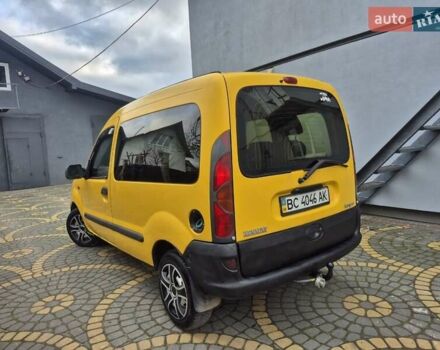 Желтый Рено Кенгу, объемом двигателя 1.9 л и пробегом 300 тыс. км за 2500 $, фото 1 на Automoto.ua