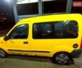 Желтый Рено Кенгу, объемом двигателя 1.9 л и пробегом 230 тыс. км за 2600 $, фото 4 на Automoto.ua