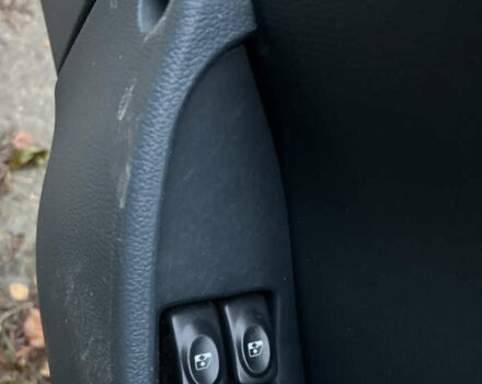 Желтый Рено Кенгу, объемом двигателя 1.87 л и пробегом 358 тыс. км за 3000 $, фото 24 на Automoto.ua