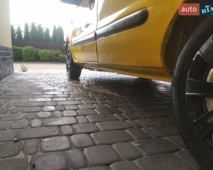 Желтый Рено Кенгу, объемом двигателя 1.9 л и пробегом 270 тыс. км за 3200 $, фото 8 на Automoto.ua