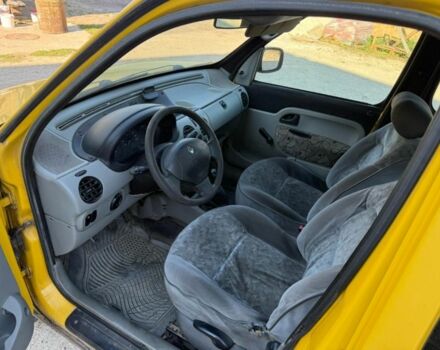 Рено Кенгу 2001 в Мостисках на Automoto.ua Желтый Рено Кенгу, объемом двигателя 1.9 л и пробегом 350 тыс. км за 1550 $, фото 4 на Automoto.ua