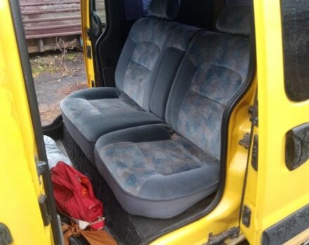 Рено Кєнгу 2001 у Барышевке на Automoto.ua Жовтий Рено Кєнгу, об'ємом двигуна 0 л та пробігом 240 тис. км за 3500 $, фото 6 на Automoto.ua