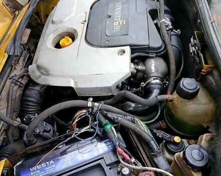 Желтый Рено Кенгу, объемом двигателя 1.9 л и пробегом 300 тыс. км за 3700 $, фото 3 на Automoto.ua