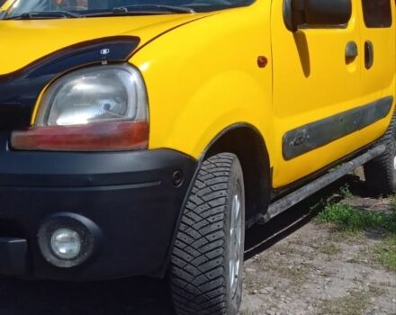 Желтый Рено Кенгу, объемом двигателя 1.6 л и пробегом 300 тыс. км за 3250 $, фото 6 на Automoto.ua