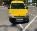 Желтый Рено Кенгу, объемом двигателя 1.9 л и пробегом 300 тыс. км за 2700 $, фото 1 на Automoto.ua