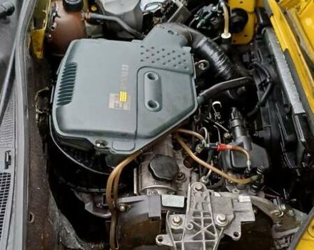 Жовтий Рено Кєнгу, об'ємом двигуна 1.9 л та пробігом 226 тис. км за 2600 $, фото 11 на Automoto.ua