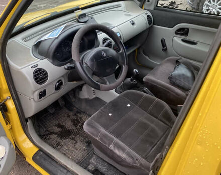 Желтый Рено Кенгу, объемом двигателя 1.87 л и пробегом 220 тыс. км за 2900 $, фото 7 на Automoto.ua