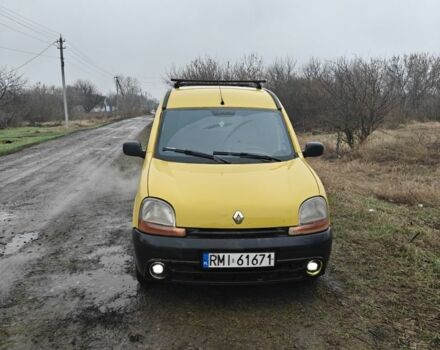 Желтый Рено Кенгу, объемом двигателя 1.5 л и пробегом 283 тыс. км за 1657 $, фото 6 на Automoto.ua