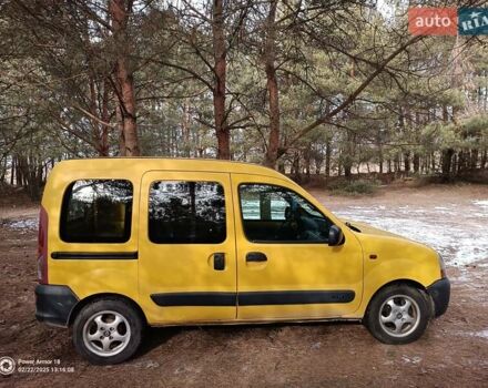 Желтый Рено Кенгу, объемом двигателя 1.9 л и пробегом 400 тыс. км за 2000 $, фото 1 на Automoto.ua