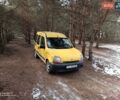 Желтый Рено Кенгу, объемом двигателя 1.9 л и пробегом 400 тыс. км за 2000 $, фото 1 на Automoto.ua