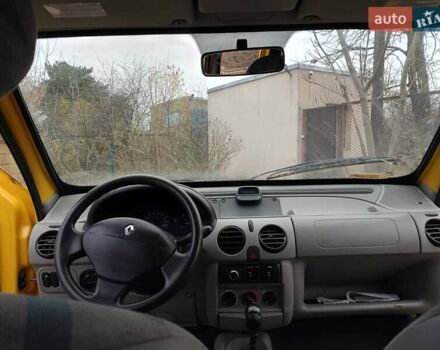 Желтый Рено Кенгу, объемом двигателя 1.9 л и пробегом 167 тыс. км за 3000 $, фото 17 на Automoto.ua