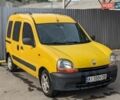 Желтый Рено Кенгу, объемом двигателя 1.87 л и пробегом 344 тыс. км за 3200 $, фото 1 на Automoto.ua