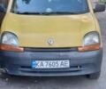 Желтый Рено Кенгу, объемом двигателя 1.9 л и пробегом 213 тыс. км за 3000 $, фото 1 на Automoto.ua
