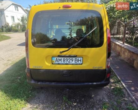 Желтый Рено Кенгу, объемом двигателя 1.5 л и пробегом 237 тыс. км за 1899 $, фото 8 на Automoto.ua