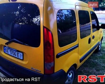 Желтый Рено Кенгу, объемом двигателя 1.46 л и пробегом 100 тыс. км за 3300 $, фото 4 на Automoto.ua