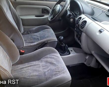 Желтый Рено Кенгу, объемом двигателя 1.9 л и пробегом 258 тыс. км за 3300 $, фото 3 на Automoto.ua