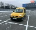 Желтый Рено Кенгу, объемом двигателя 1.5 л и пробегом 189 тыс. км за 3500 $, фото 1 на Automoto.ua