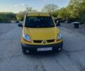 Жовтий Рено Кєнгу, об'ємом двигуна 1.5 л та пробігом 161 тис. км за 4200 $, фото 1 на Automoto.ua