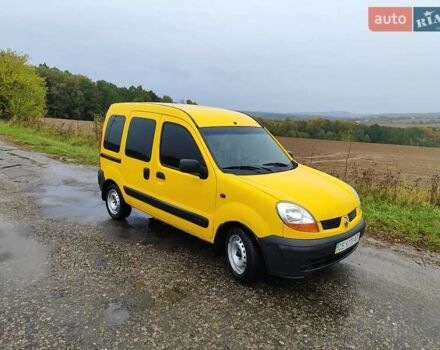 Желтый Рено Кенгу, объемом двигателя 1.46 л и пробегом 301 тыс. км за 3900 $, фото 10 на Automoto.ua