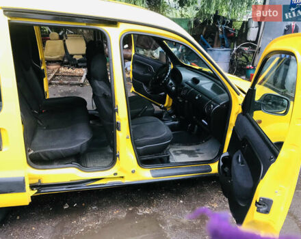 Жовтий Рено Кєнгу, об'ємом двигуна 1.5 л та пробігом 230 тис. км за 4200 $, фото 4 на Automoto.ua