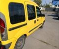 Желтый Рено Кенгу, объемом двигателя 1.5 л и пробегом 348 тыс. км за 2500 $, фото 1 на Automoto.ua