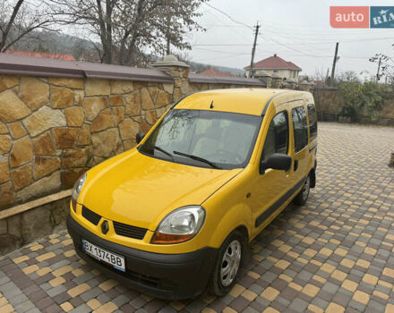 Желтый Рено Кенгу, объемом двигателя 1.5 л и пробегом 300 тыс. км за 3950 $, фото 8 на Automoto.ua