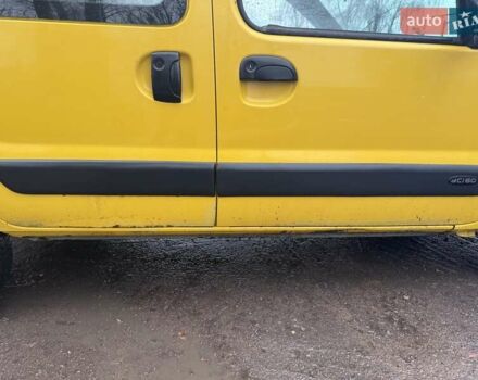 Желтый Рено Кенгу, объемом двигателя 1.5 л и пробегом 450 тыс. км за 3200 $, фото 13 на Automoto.ua