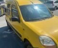 Желтый Рено Кенгу, объемом двигателя 1.6 л и пробегом 200 тыс. км за 3500 $, фото 1 на Automoto.ua