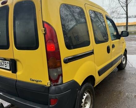 Желтый Рено Кенгу, объемом двигателя 1.5 л и пробегом 450 тыс. км за 3200 $, фото 5 на Automoto.ua