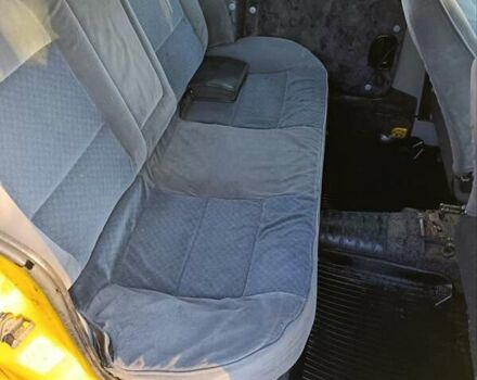 Жовтий Рено Кєнгу, об'ємом двигуна 1.46 л та пробігом 245 тис. км за 2700 $, фото 1 на Automoto.ua