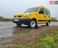 Желтый Рено Кенгу, объемом двигателя 1.46 л и пробегом 301 тыс. км за 3900 $, фото 2 на Automoto.ua