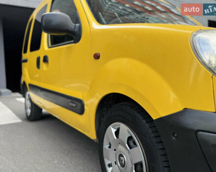 Жовтий Рено Кєнгу, об'ємом двигуна 0 л та пробігом 300 тис. км за 3250 $, фото 9 на Automoto.ua