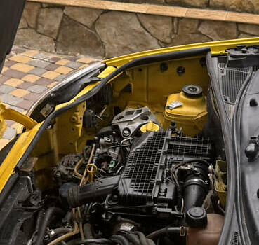 Желтый Рено Кенгу, объемом двигателя 1.5 л и пробегом 300 тыс. км за 3950 $, фото 17 на Automoto.ua