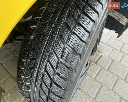 Желтый Рено Кенгу, объемом двигателя 1.46 л и пробегом 244 тыс. км за 2950 $, фото 7 на Automoto.ua