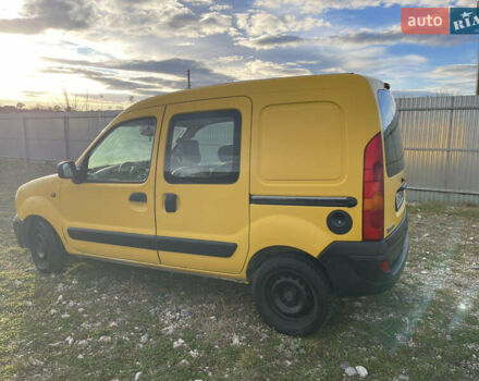 Желтый Рено Кенгу, объемом двигателя 1.5 л и пробегом 485 тыс. км за 2750 $, фото 12 на Automoto.ua