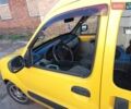 Желтый Рено Кенгу, объемом двигателя 1.5 л и пробегом 291 тыс. км за 3500 $, фото 1 на Automoto.ua