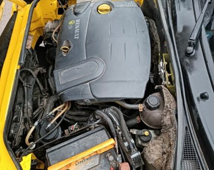 Желтый Рено Кенгу, объемом двигателя 1.5 л и пробегом 250 тыс. км за 3450 $, фото 6 на Automoto.ua