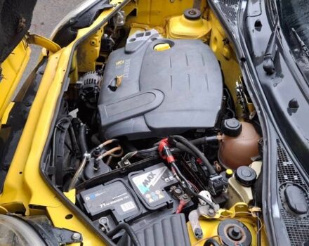 Желтый Рено Кенгу, объемом двигателя 1.5 л и пробегом 210 тыс. км за 3300 $, фото 14 на Automoto.ua