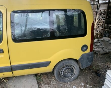 Жовтий Рено Кєнгу, об'ємом двигуна 1.5 л та пробігом 230 тис. км за 1499 $, фото 3 на Automoto.ua