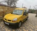 Желтый Рено Кенгу, объемом двигателя 1.5 л и пробегом 300 тыс. км за 4500 $, фото 1 на Automoto.ua