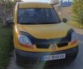 Желтый Рено Кенгу, объемом двигателя 1.46 л и пробегом 220 тыс. км за 3000 $, фото 1 на Automoto.ua