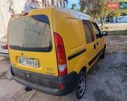 Желтый Рено Кенгу, объемом двигателя 1.5 л и пробегом 291 тыс. км за 3500 $, фото 5 на Automoto.ua