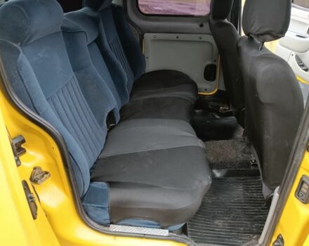 Желтый Рено Кенгу, объемом двигателя 1.5 л и пробегом 220 тыс. км за 2850 $, фото 10 на Automoto.ua